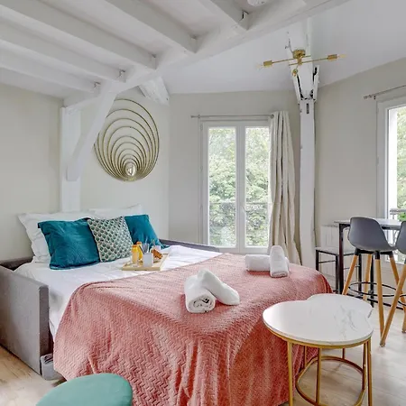 Bluestay 24 - Superb In Parijs